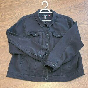 Torrid Dark Wash Denim JacketSize 5 Pre own in good condition